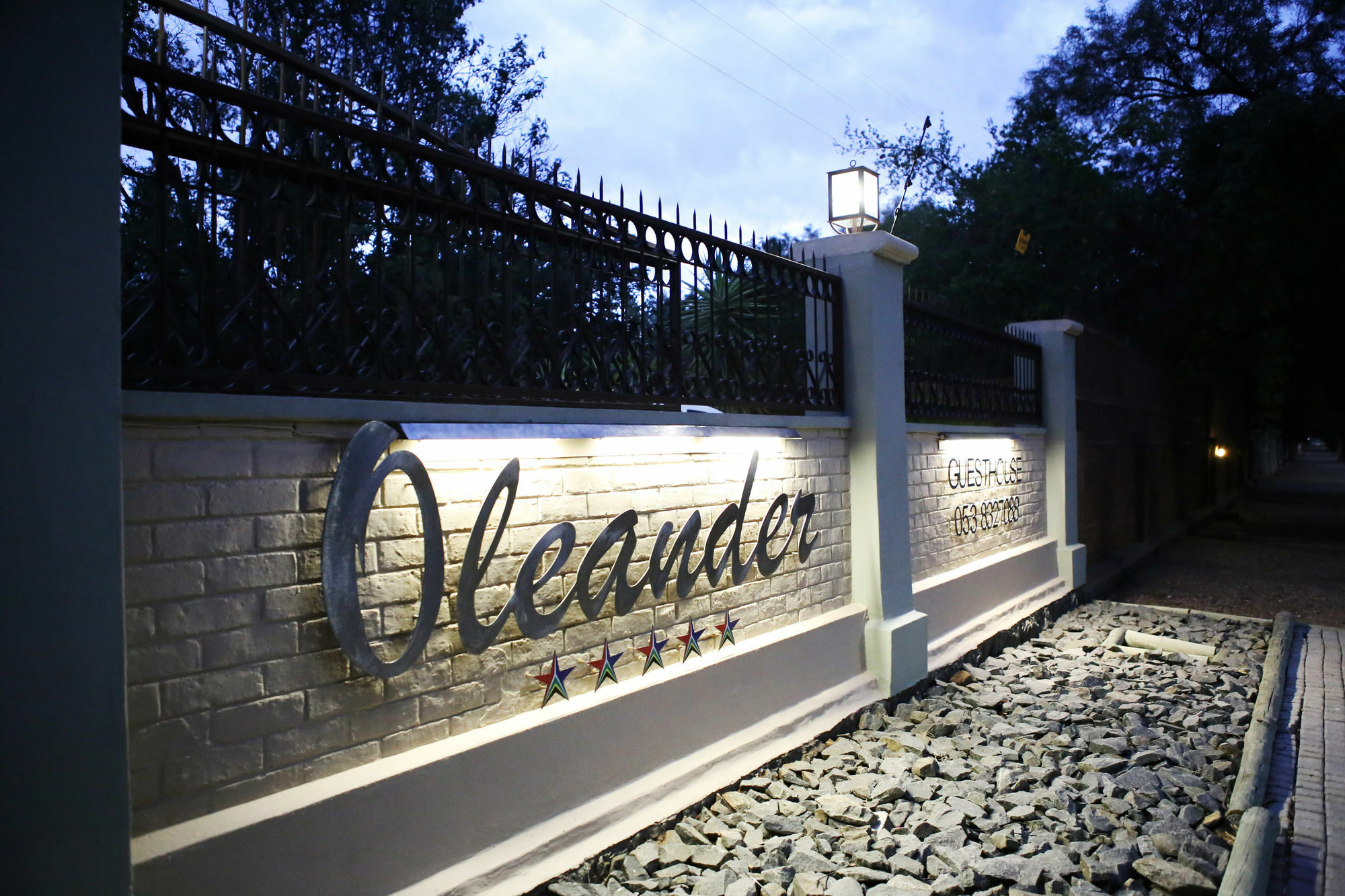 Oleander Guest House Kimberley Exterior foto